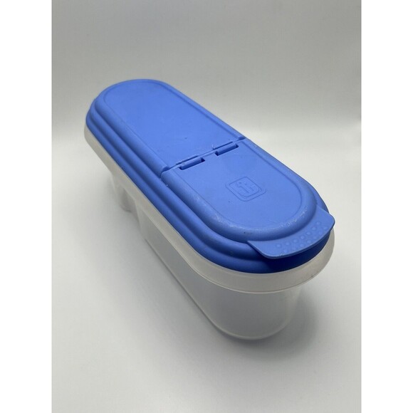 Vintage Anchor Hocking 1.5 QT Plastic Storage Container Blue Lid Set of 2 - Picture 2 of 5